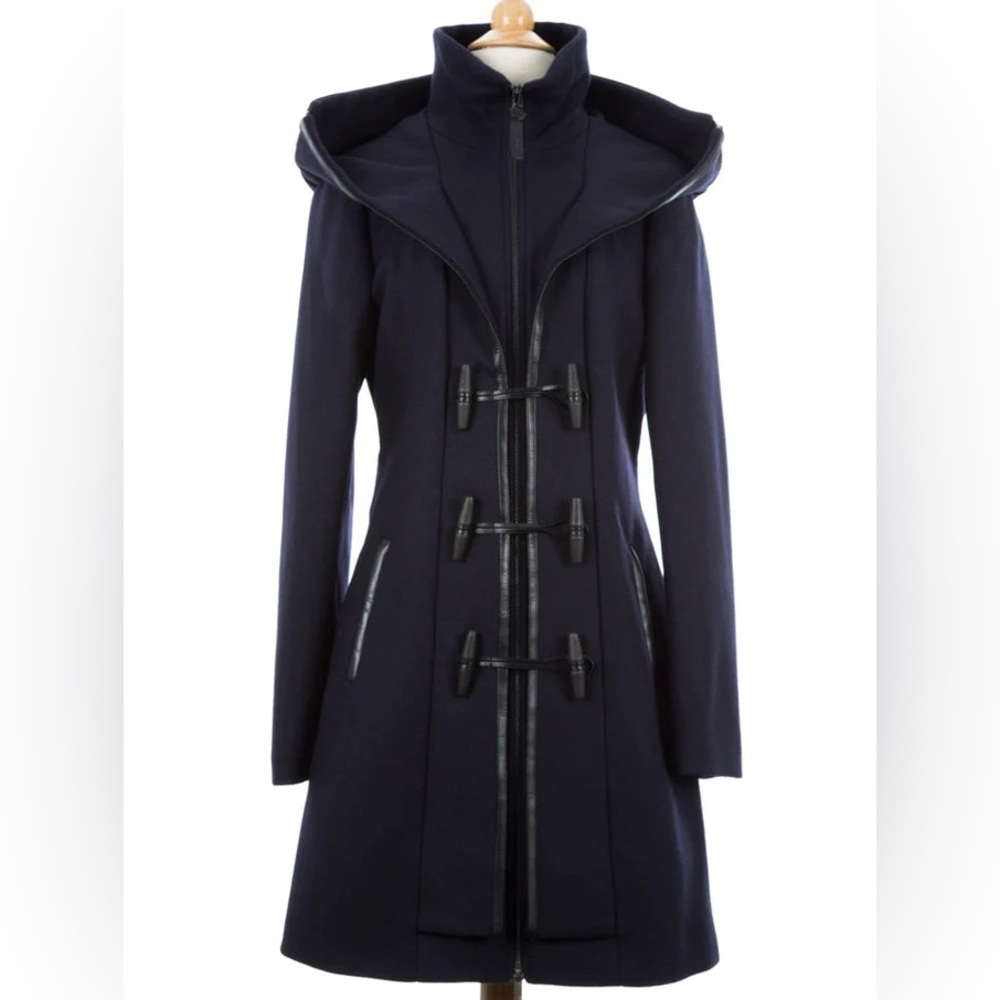 Mackage Steffy navy wool toggle coat removable hood size medium